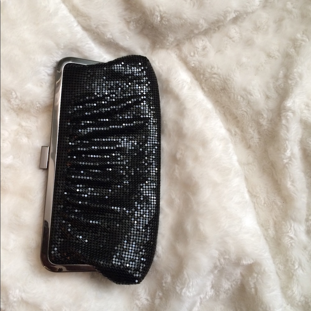 Black light weight metal mesh handbag cocktail clutch purse - Picture 5 of 5